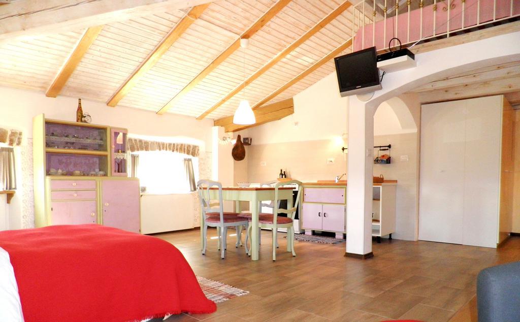 Studio Sijara Apartment โมโตวุน ห้อง รูปภาพ